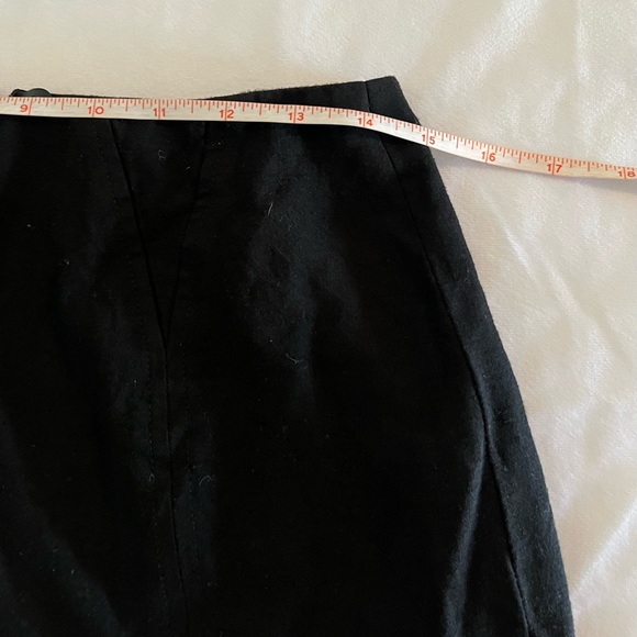 Talbots Petites Black Mini Skirt Pleated Wool SItalian Fabric Size 8 Fall Winter - Picture 2 of 7